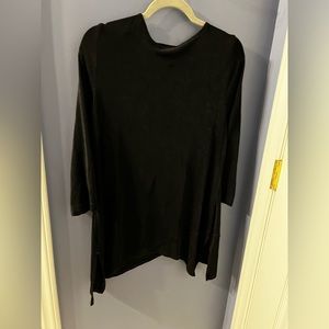 Chico’s Traveler’s asymmetrical top ~special size 2 ~ equivalent of size 12